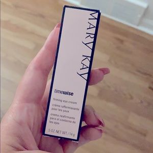 Mary Kay Firming Eye Cream